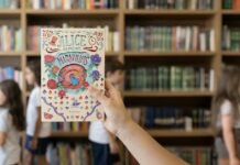 Alice no país das maravilhas ganha edição definitiva Alice no país das maravilhas