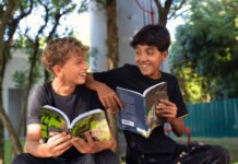 Mais livros, menos telas: 10 razões para incentivar a leitura Mais livros