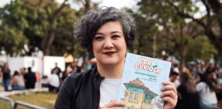 Cora Curiosa mistura mistério, humor e amizade infantil Cora Curiosa