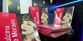 Dulcina de Moraes – Literatura nas escolas leva livros Dulcina de Moraes