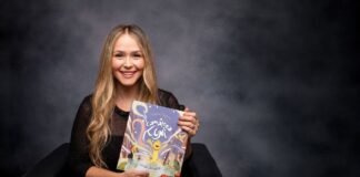 A camaleoa Luni ensina crianças sobre identidade e amor A camaleoa Luni